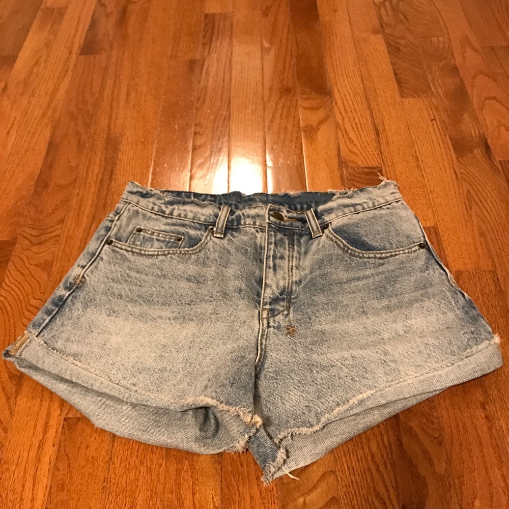 A blue Tsubi shirt jean